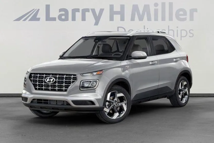 2025 Hyundai Venue SEL photo 1
