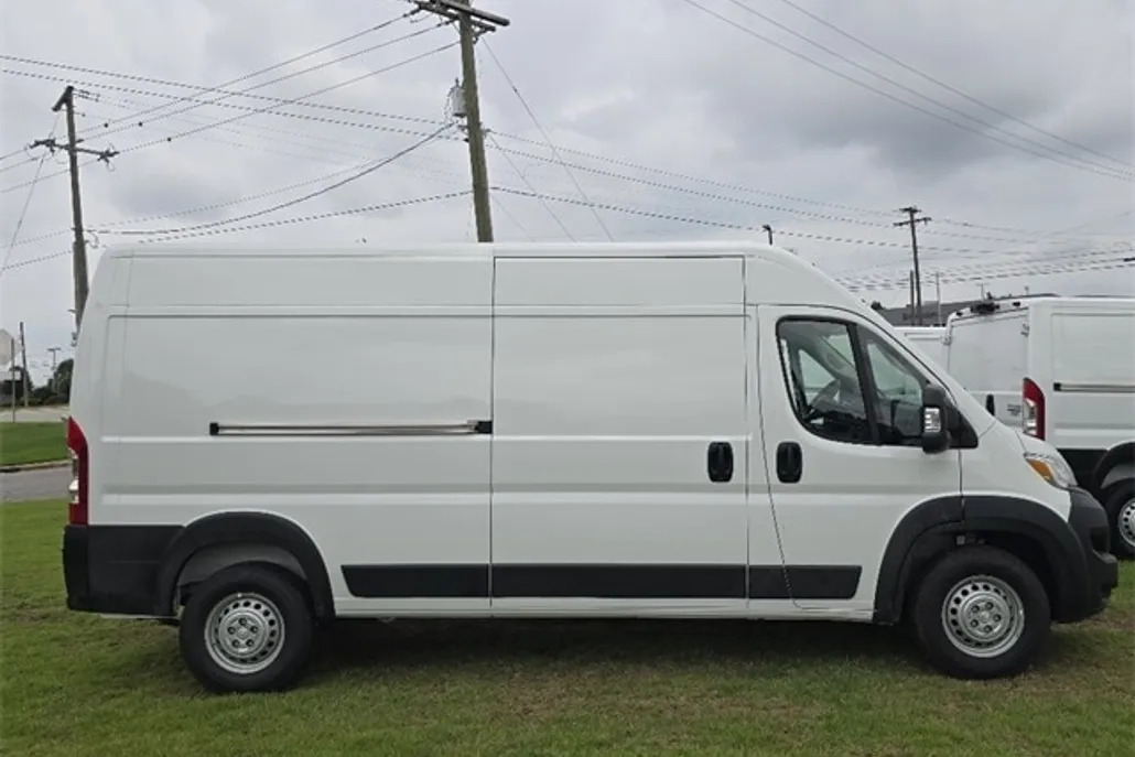 2025 Ram ProMaster 2500 photo 1