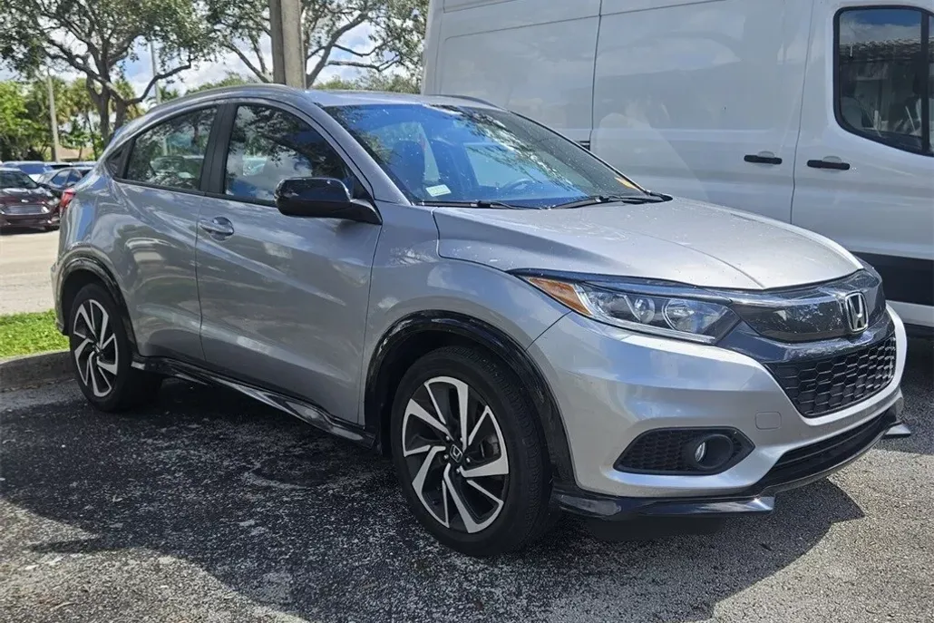 2020 Honda HR-V Sport photo 1