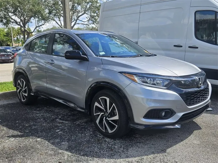 2020 Honda HR-V Sport photo 1