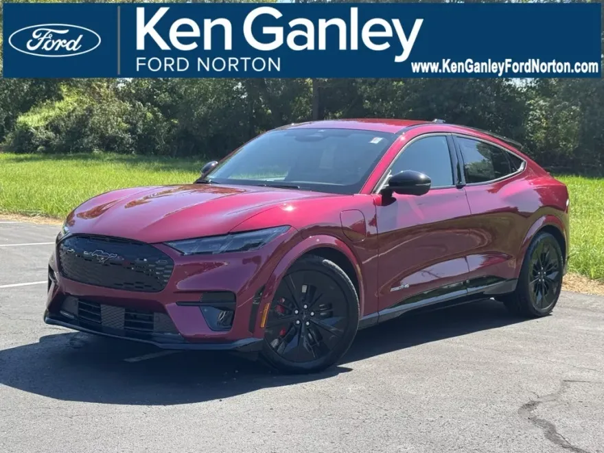 2025 Ford Mustang Mach-E GT photo 1