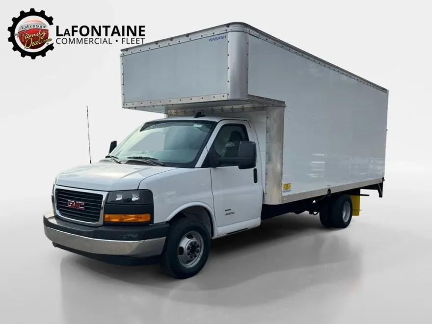 2024 Gmc Savana Cutaway photo 1