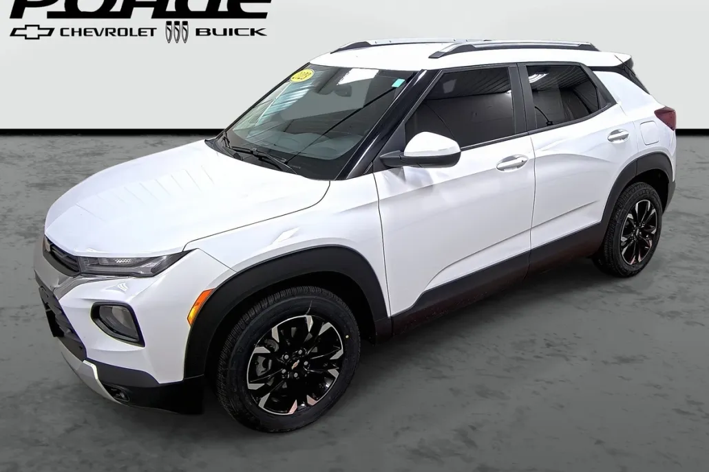 2023 Chevrolet Trailblazer LT photo 1