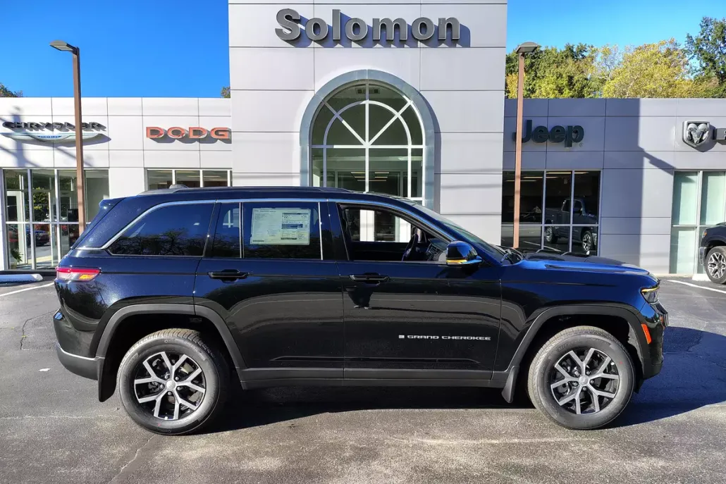 2025 Jeep Grand Cherokee Limited photo 1
