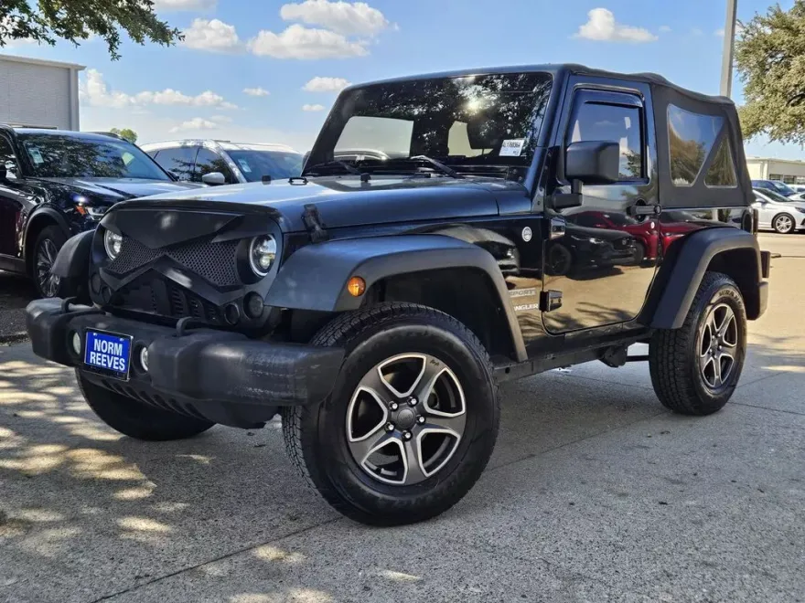 2010 Jeep Wrangler Sport photo 1