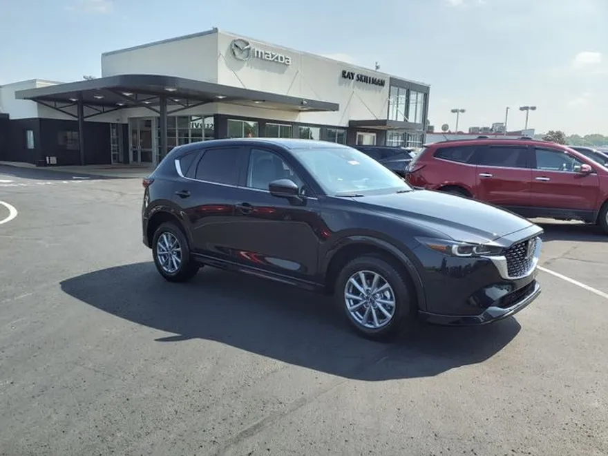 2025 Mazda CX-5 2.5 S Preferred photo 1