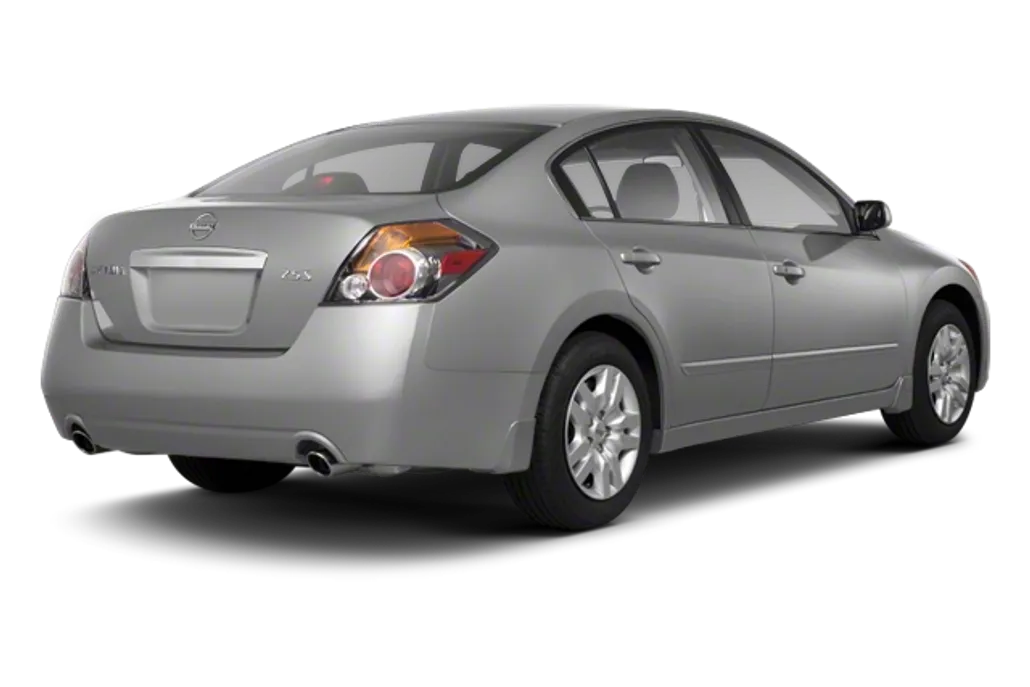 2012 Nissan Altima 2.5 S photo 1
