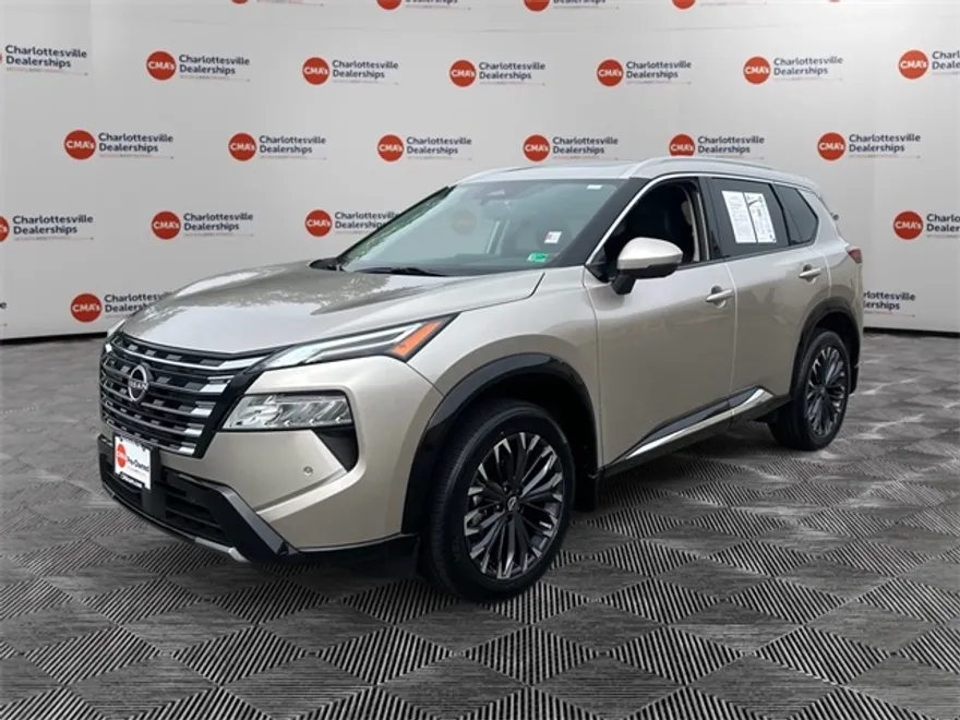 2024 Nissan Rogue Platinum photo 1