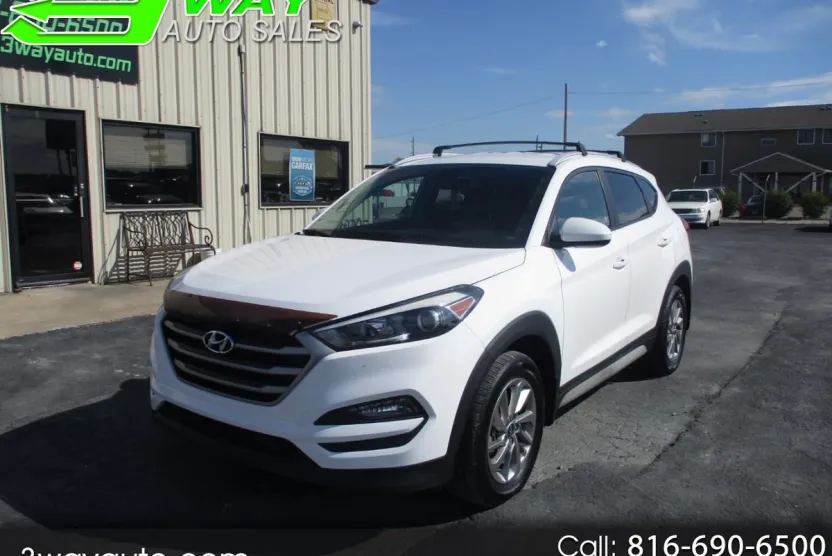 2017 Hyundai Tucson SE photo 1