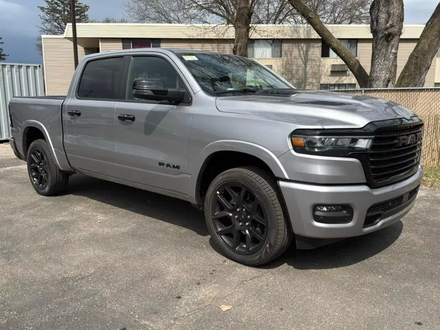 2025 Ram 1500 Laramie photo 1