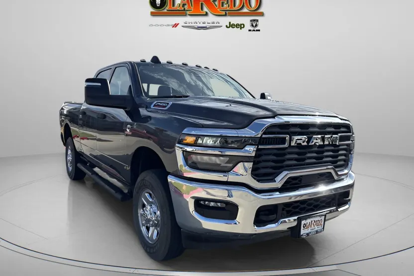 2025 Ram 2500 Tradesman photo 1
