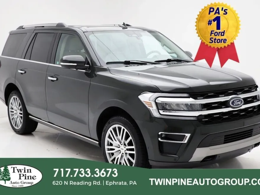 2022 Ford Expedition Limited photo 1