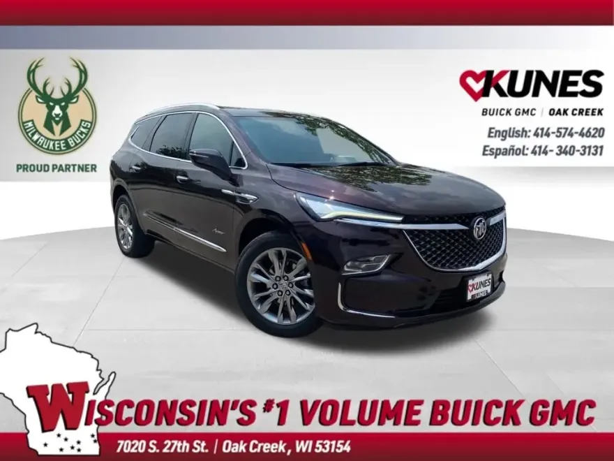 2023 Buick Enclave Avenir photo 1
