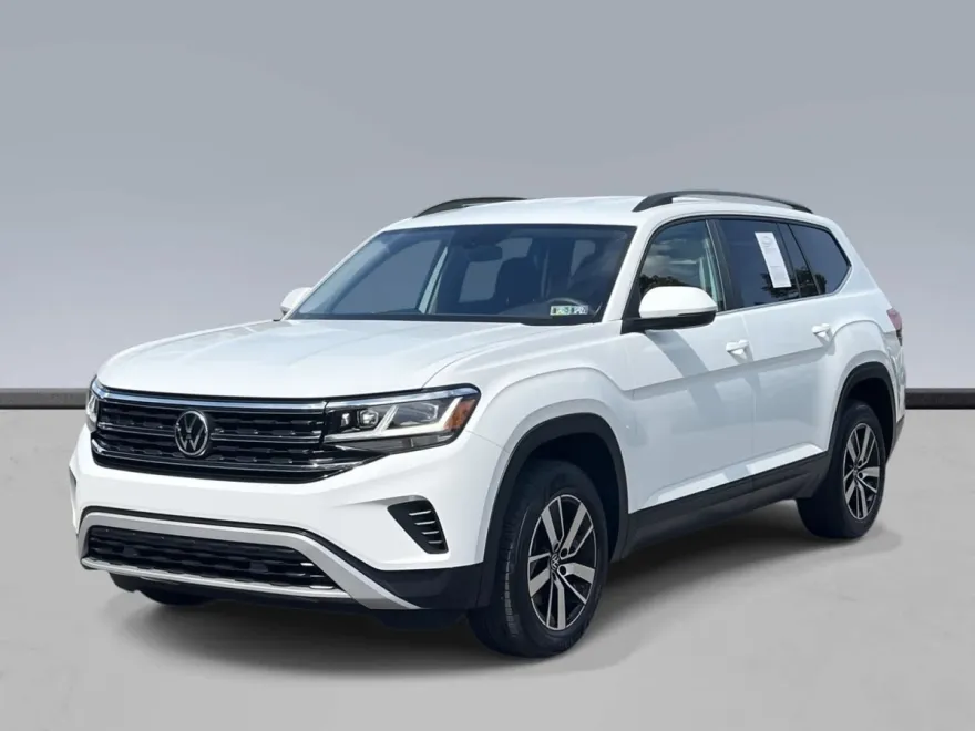 2022 Volkswagen Atlas SE photo 1
