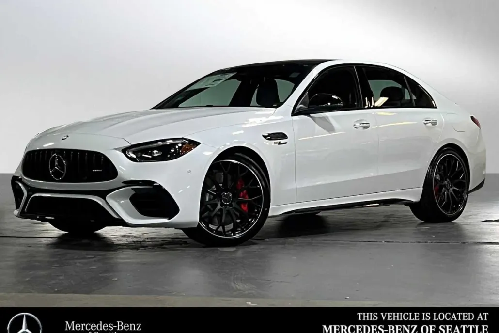 2025 Mercedes Benz C AMG 63 S E PERFORMANCE photo 1
