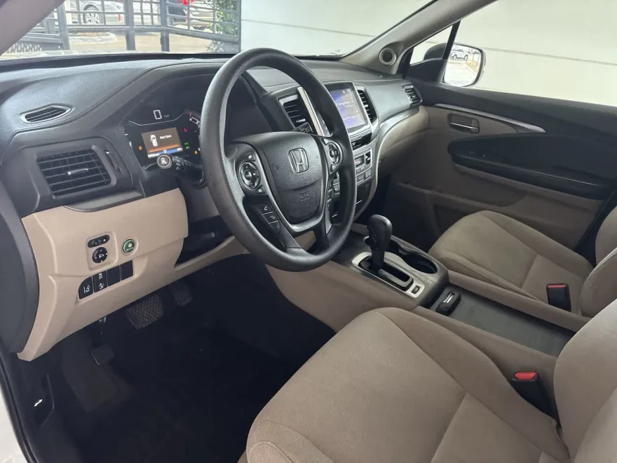 2016 Honda Pilot EX photo 1