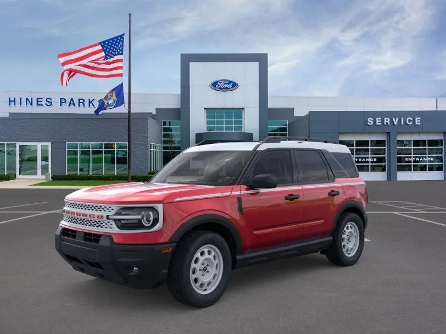 2025 Ford Bronco Sport Heritage photo 1