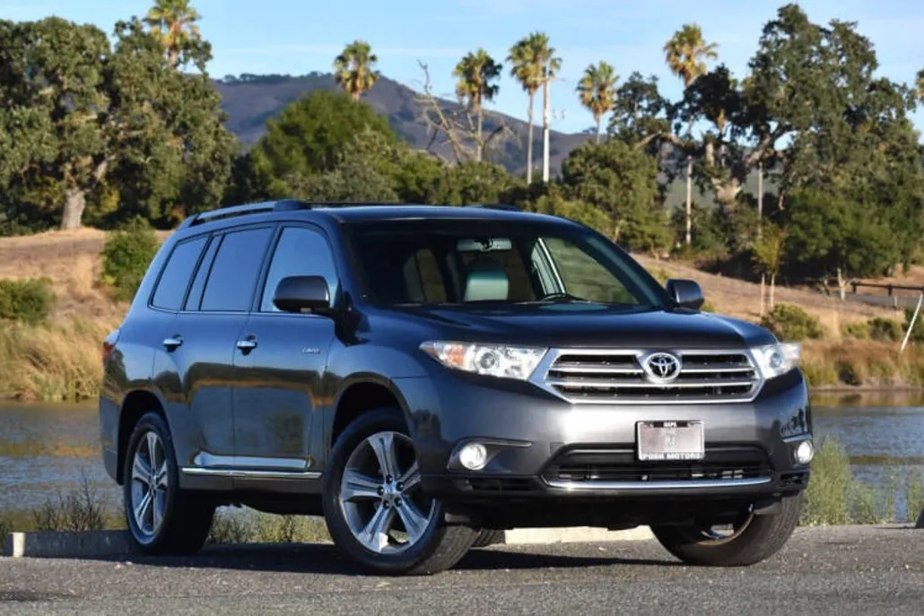 2012 Toyota Highlander Limited photo 1