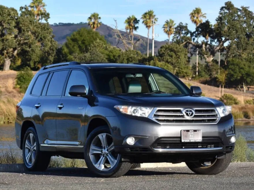 2012 Toyota Highlander Limited photo 1