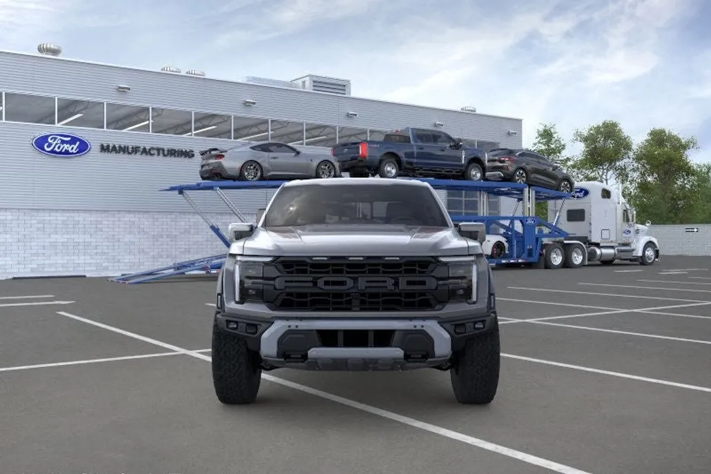2025 Ford F-150 Raptor photo 1