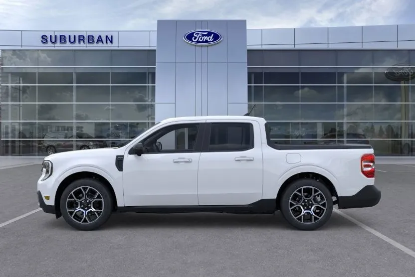 2025 Ford Maverick Lariat photo 1