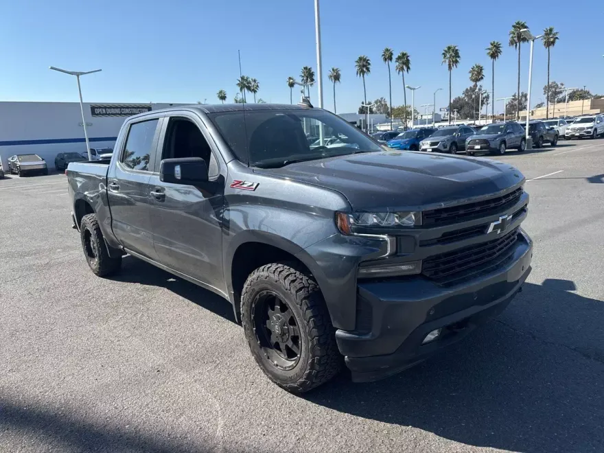 2022 Chevrolet Silverado 1500 RST photo 1