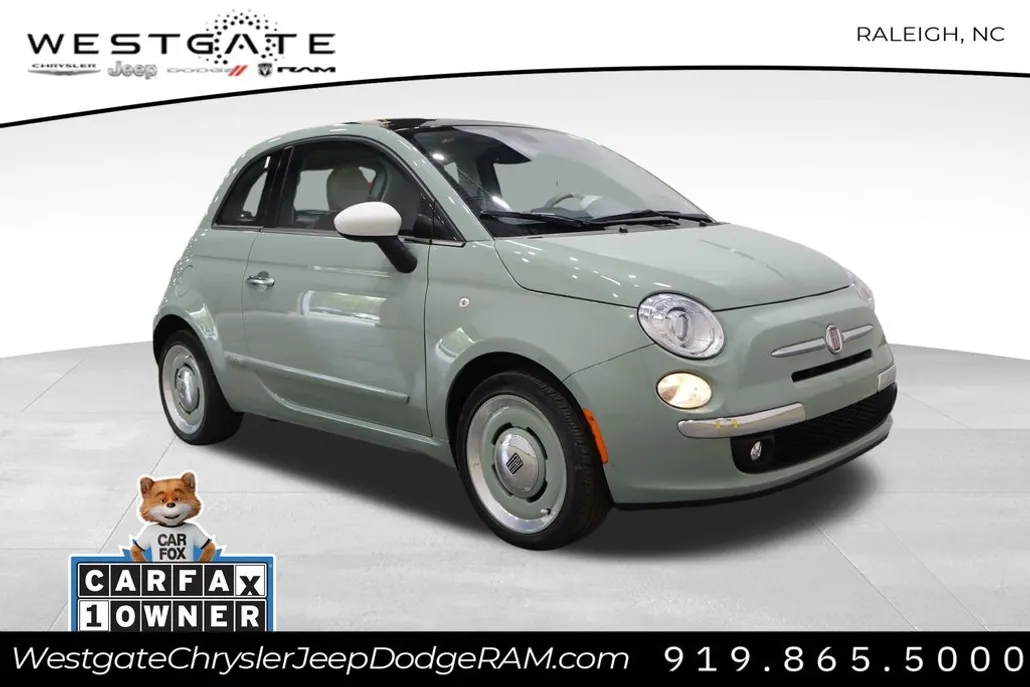 2016 Fiat 500 Lounge photo 1