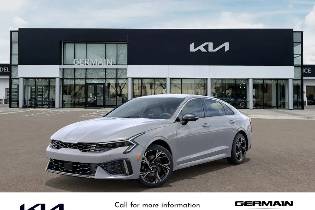 2025 Kia K5 GT-Line photo 1
