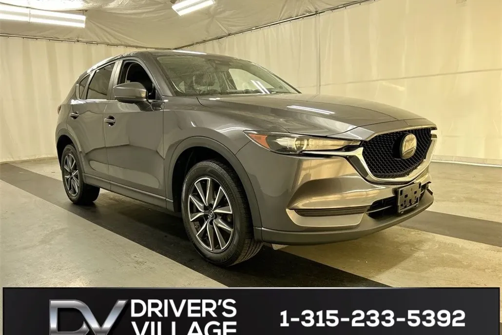 2018 Mazda CX-5 Touring photo 1