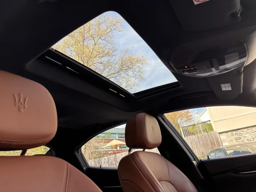 2019 Maserati Ghibli Q4 GranLusso photo 1