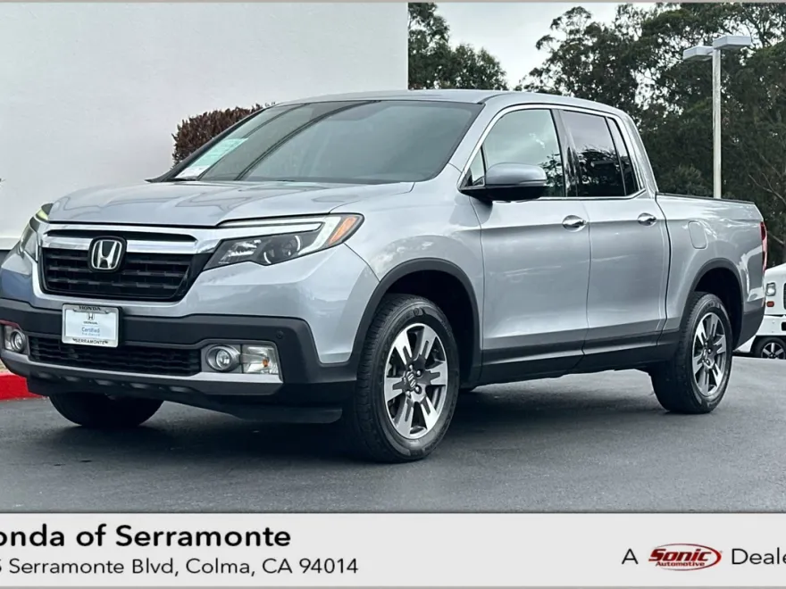 2017 Honda Ridgeline RTL-E photo 1