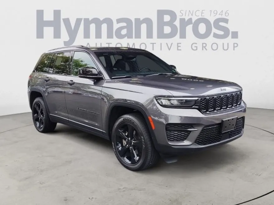 2023 Jeep Grand Cherokee Altitude photo 1