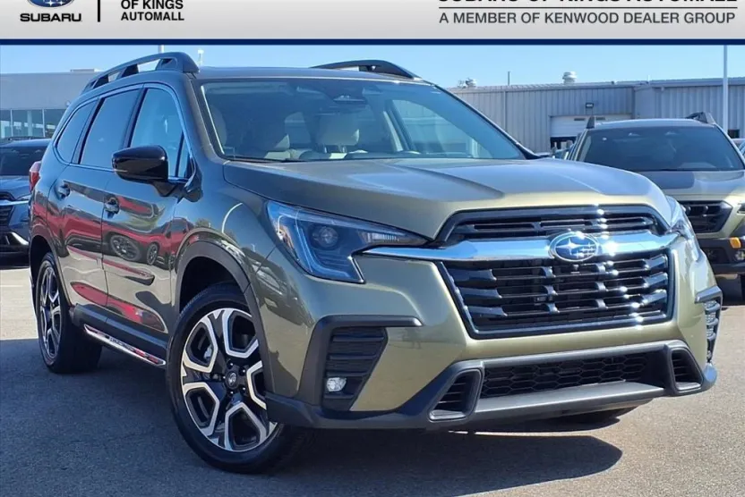 2024 Subaru Ascent Limited photo 1