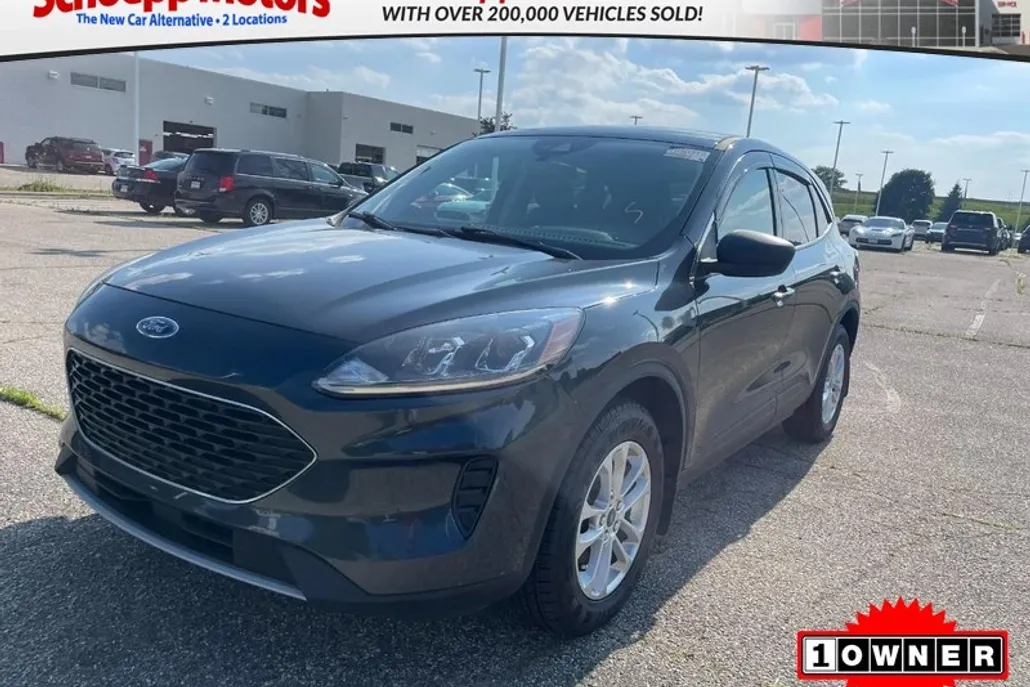 2022 Ford Escape SE Hybrid photo 1