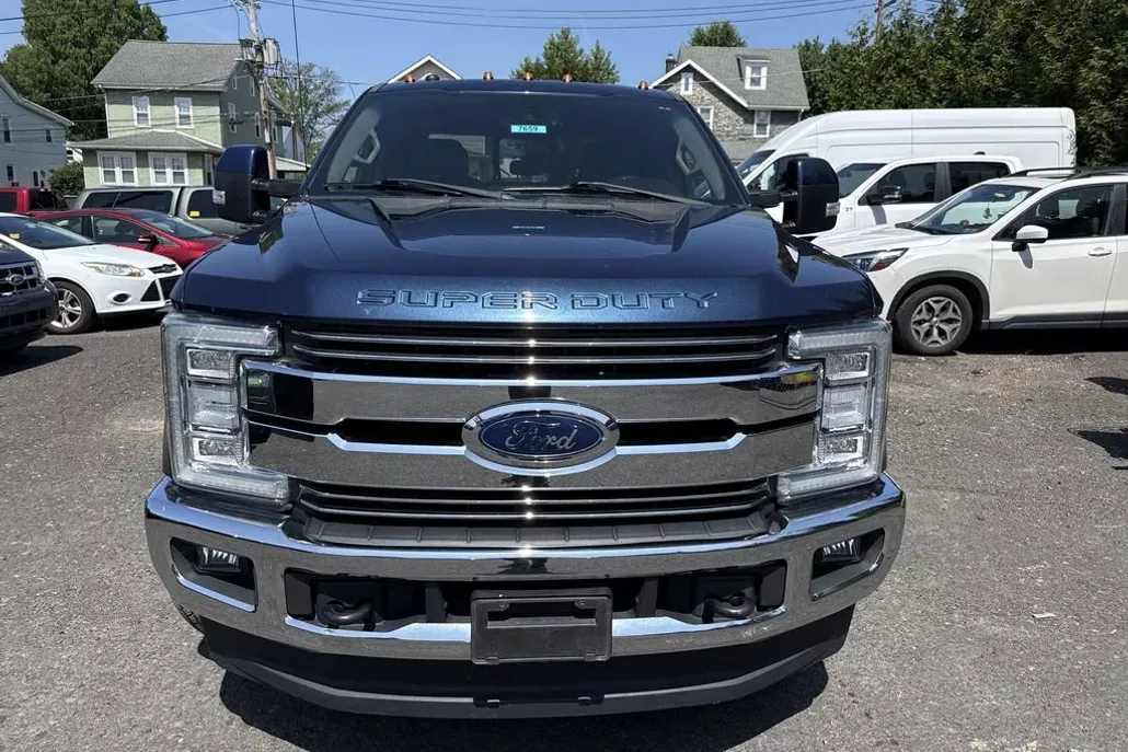 2018 Ford F-350 photo 1