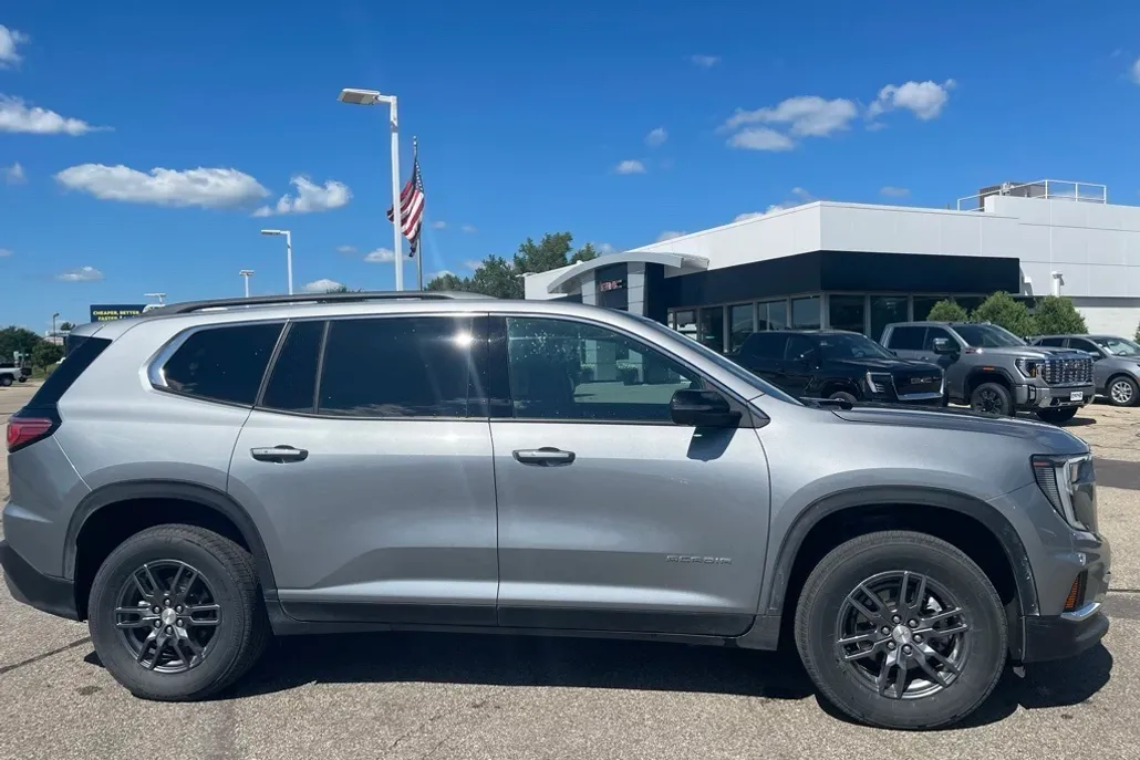 2025 Gmc Acadia Elevation photo 1