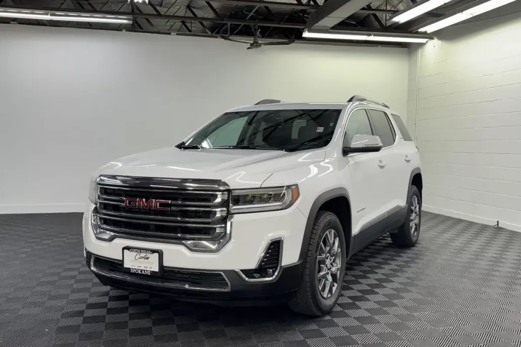 2023 Gmc Acadia SLT photo 1