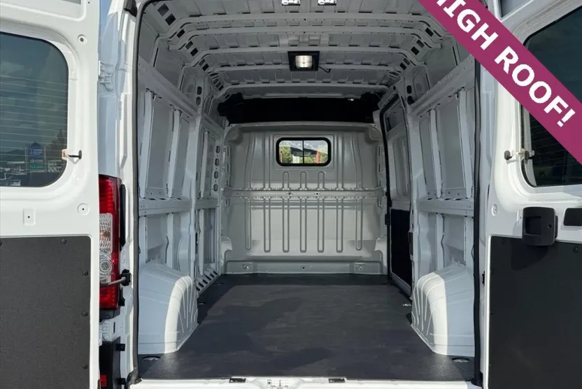 2025 Ram ProMaster 3500 photo 1
