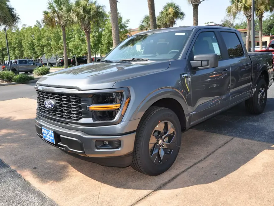 2025 Ford F-150 STX photo 1