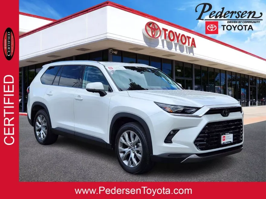 2024 Toyota Grand Highlander Limited photo 1