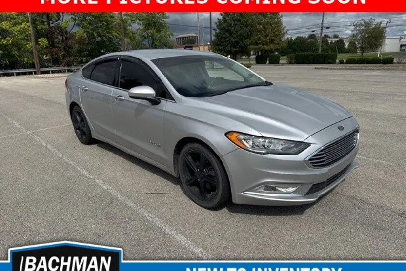 2018 Ford Fusion SE Hybrid photo 1