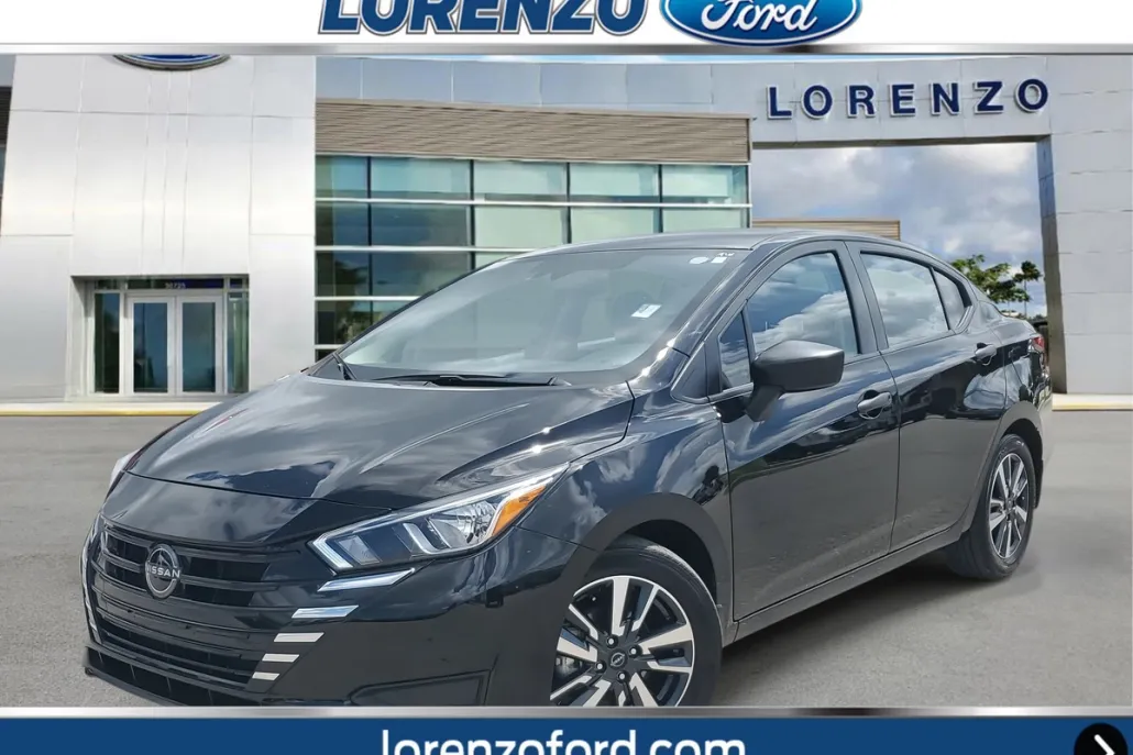 2024 Nissan Versa S photo 1