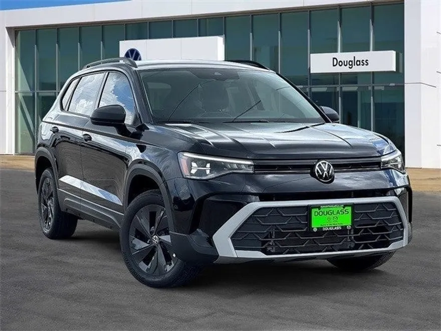 2025 Volkswagen Taos S photo 1
