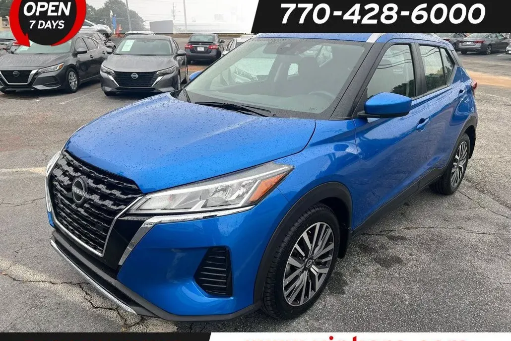2023 Nissan Kicks SV photo 1