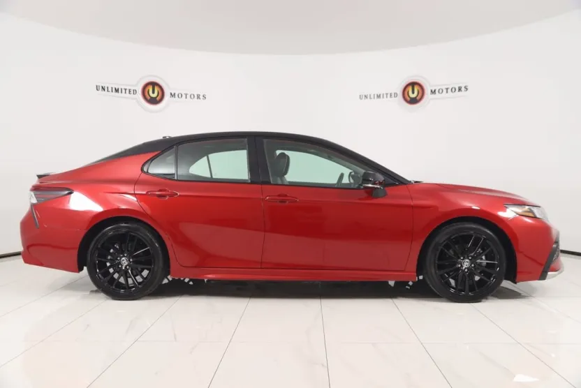 2023 Toyota Camry XSE photo 1