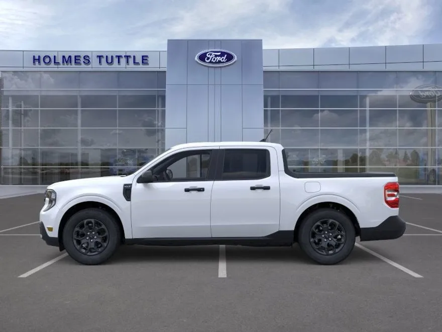 2025 Ford Maverick XLT photo 1