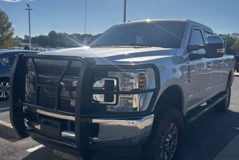 2019 Ford F-250 photo 1