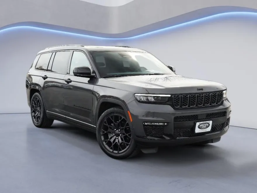2024 Jeep Grand Cherokee L Summit photo 1