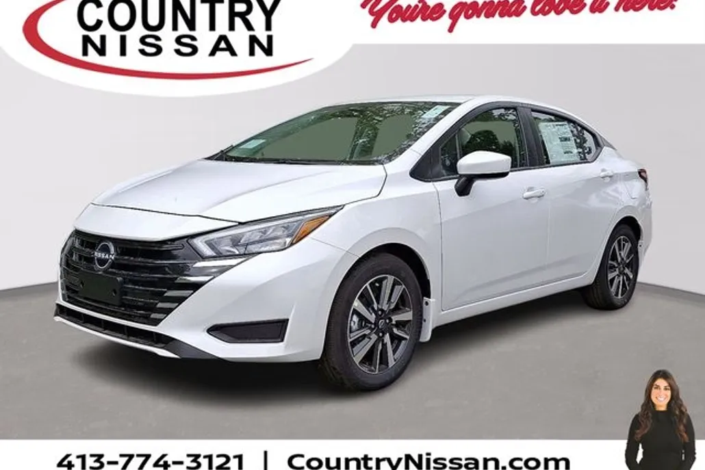 2025 Nissan Versa SV photo 1
