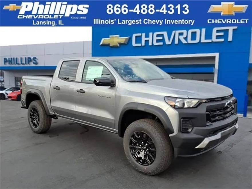 2026 Chevrolet Colorado Trail Boss photo 1